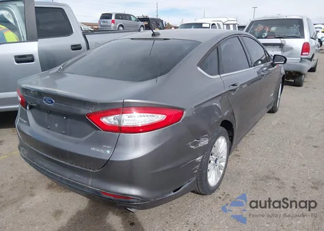2013 Ford Fusion Hybrid Se z USA, uszkodzony, nr VIN 3FA6P0LU3DR298608